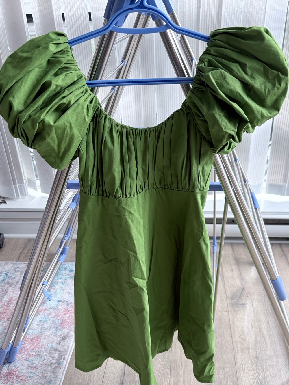 Abercrombie Women's Ruched Puff Sleeve Mini Dress in Green XXS Petite
